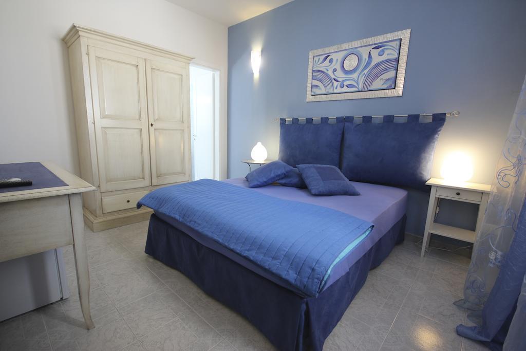 B&B Villa Genny A Pochi Passi Dal Mare San Cataldo  Quarto foto
